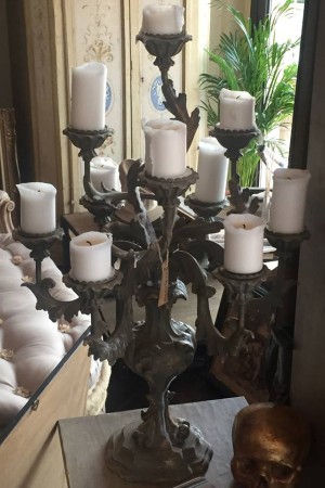 CANDELABRI