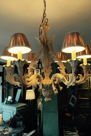 LAMPADARI