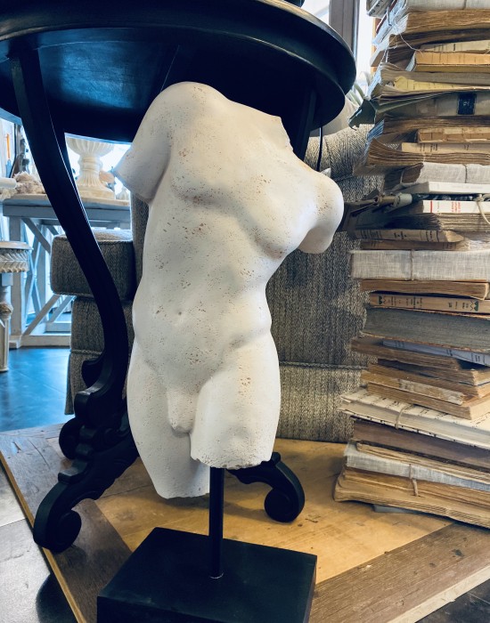 BUSTO in stile 