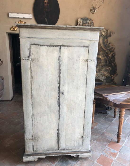 Armadietto /stipo in legno vecchio (realizzabile anche su misura)